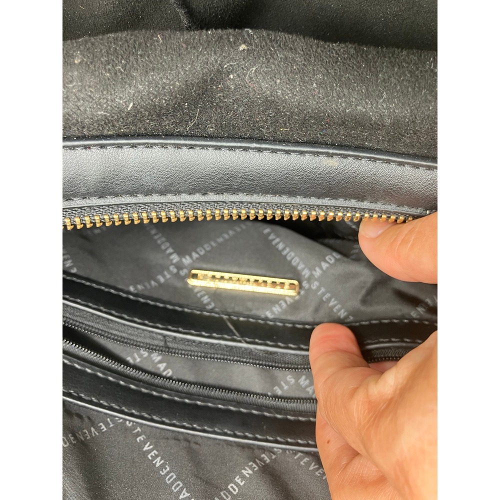 Steve Madden Black Pebbled Faux Leather Tote Bag Gold Hardware Zip Top Handbag - Picture 8 of 10